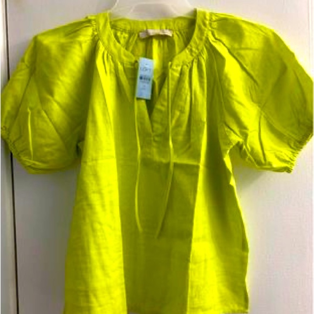 Ann Taylor Loft top